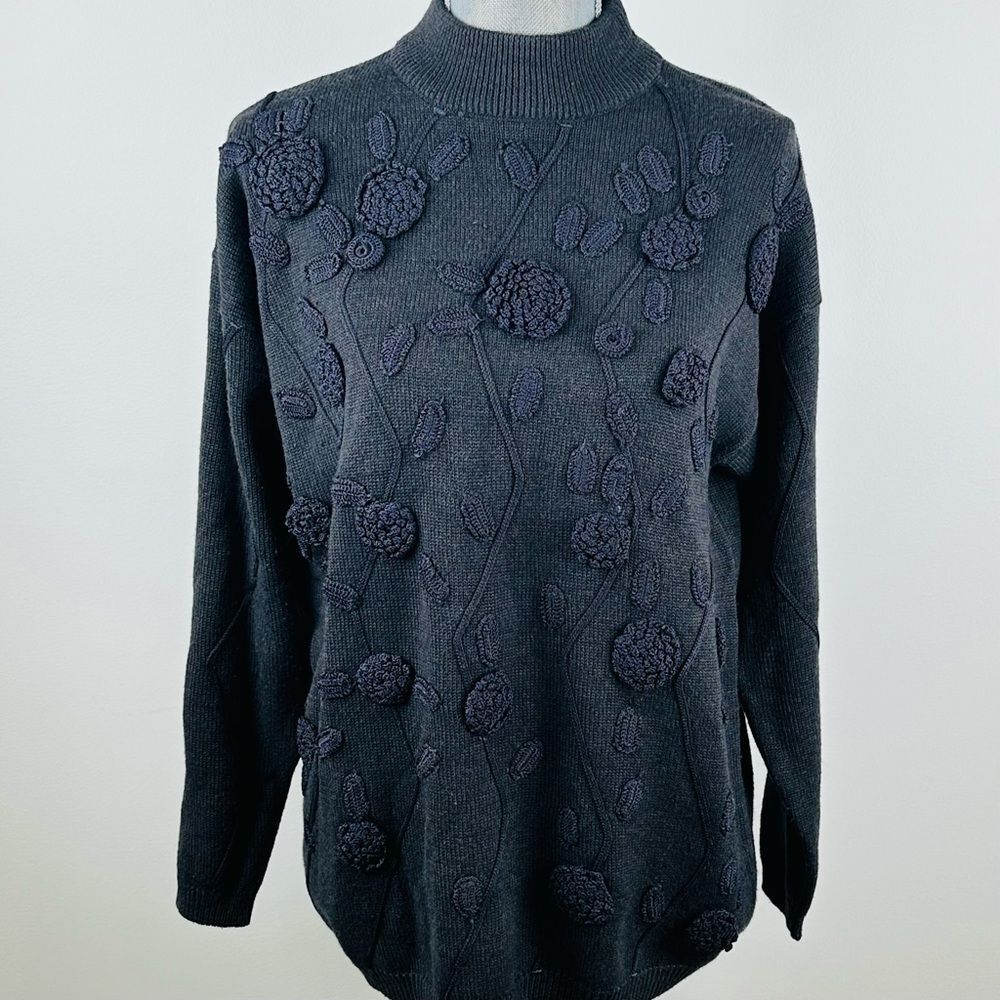Rafaella Embellished Floral Sweater SZ L Gray Merino Wool Blend Textured Top
